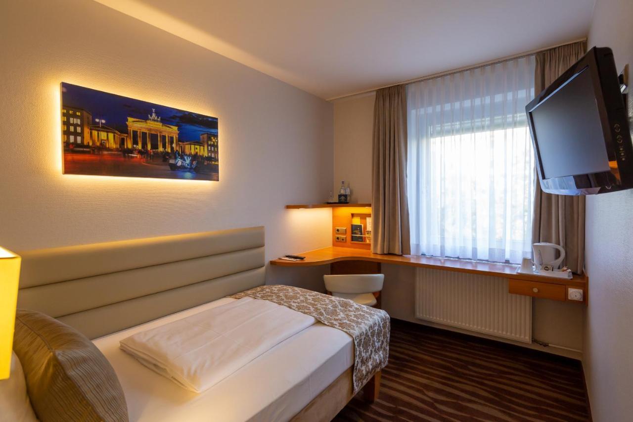 Golden Tulip Berlin Hotel Hamburg Exteriör bild